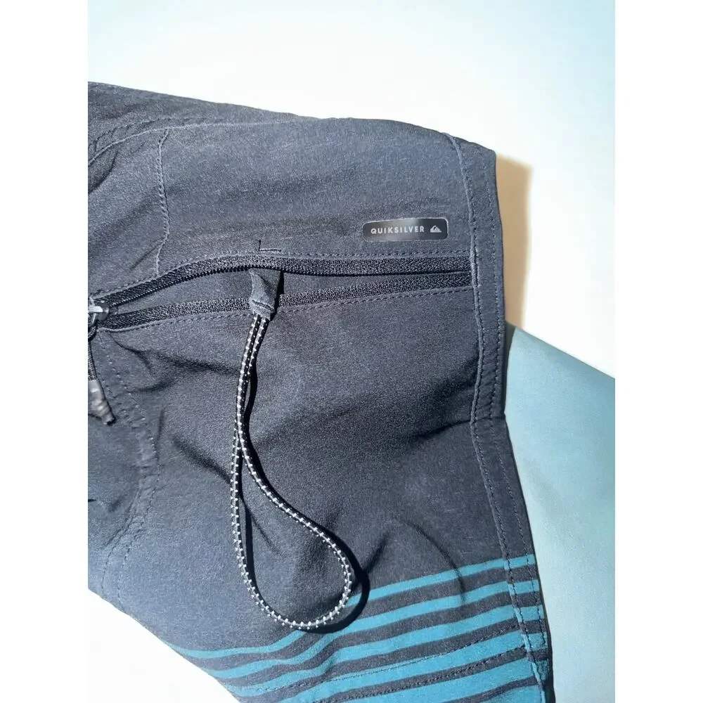Quick Silver men’s highline board shorts